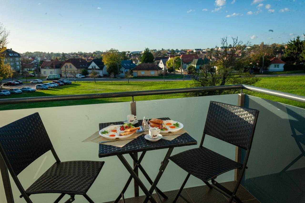 Ciao Lilla Apartman Keszthely Bagian luar foto